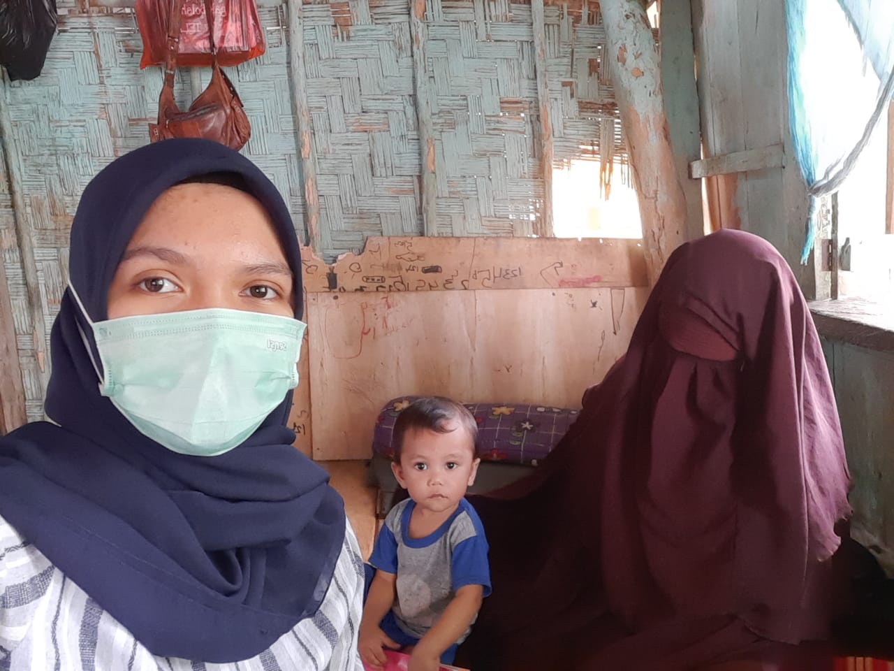 KUNJUNGAN PERTAMA IBU MASNIH 